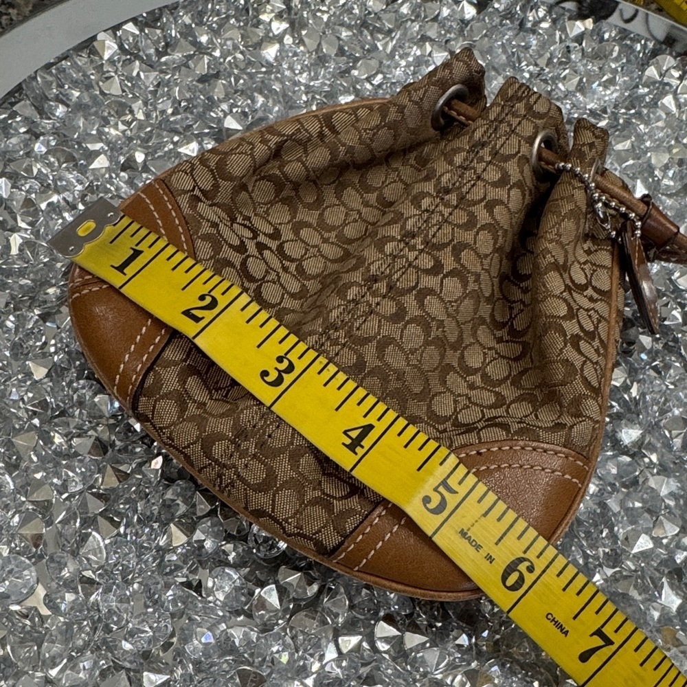 Coach vintage rare Y2K soho Brown Signature drawstring bucket Wristlet - Picture 15 of 16